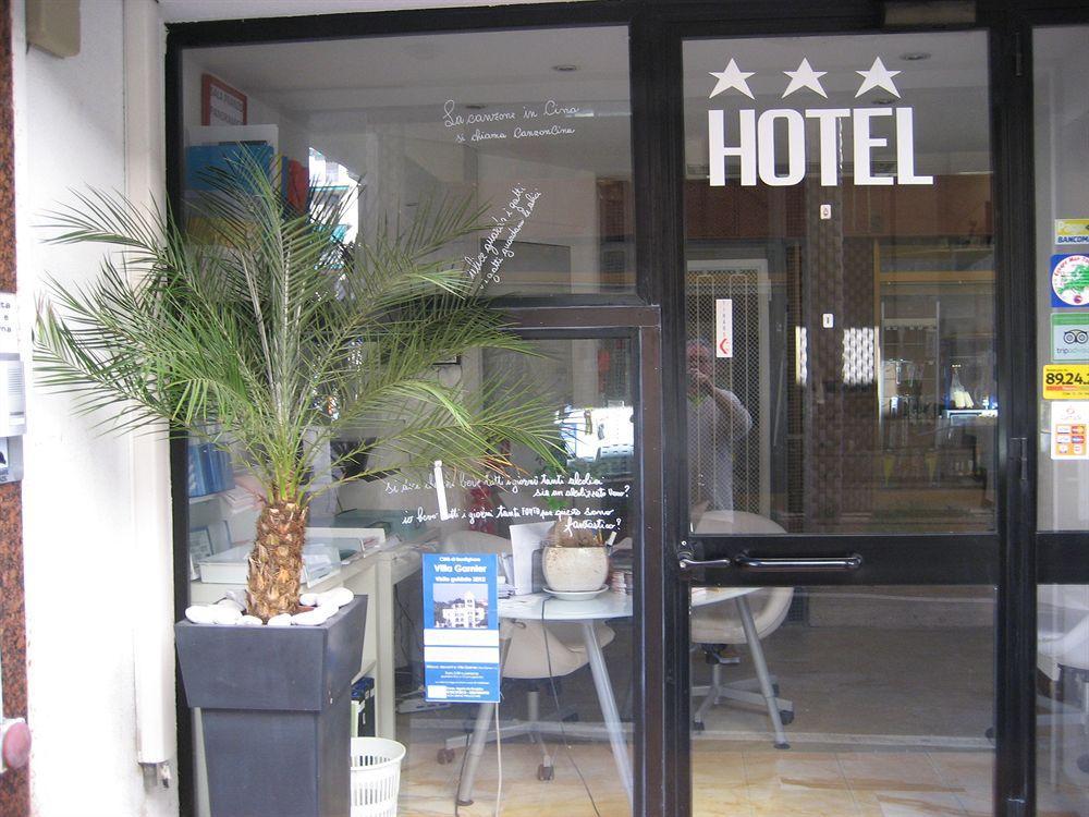 Hotel Duarte Bordighera Exteriér fotografie